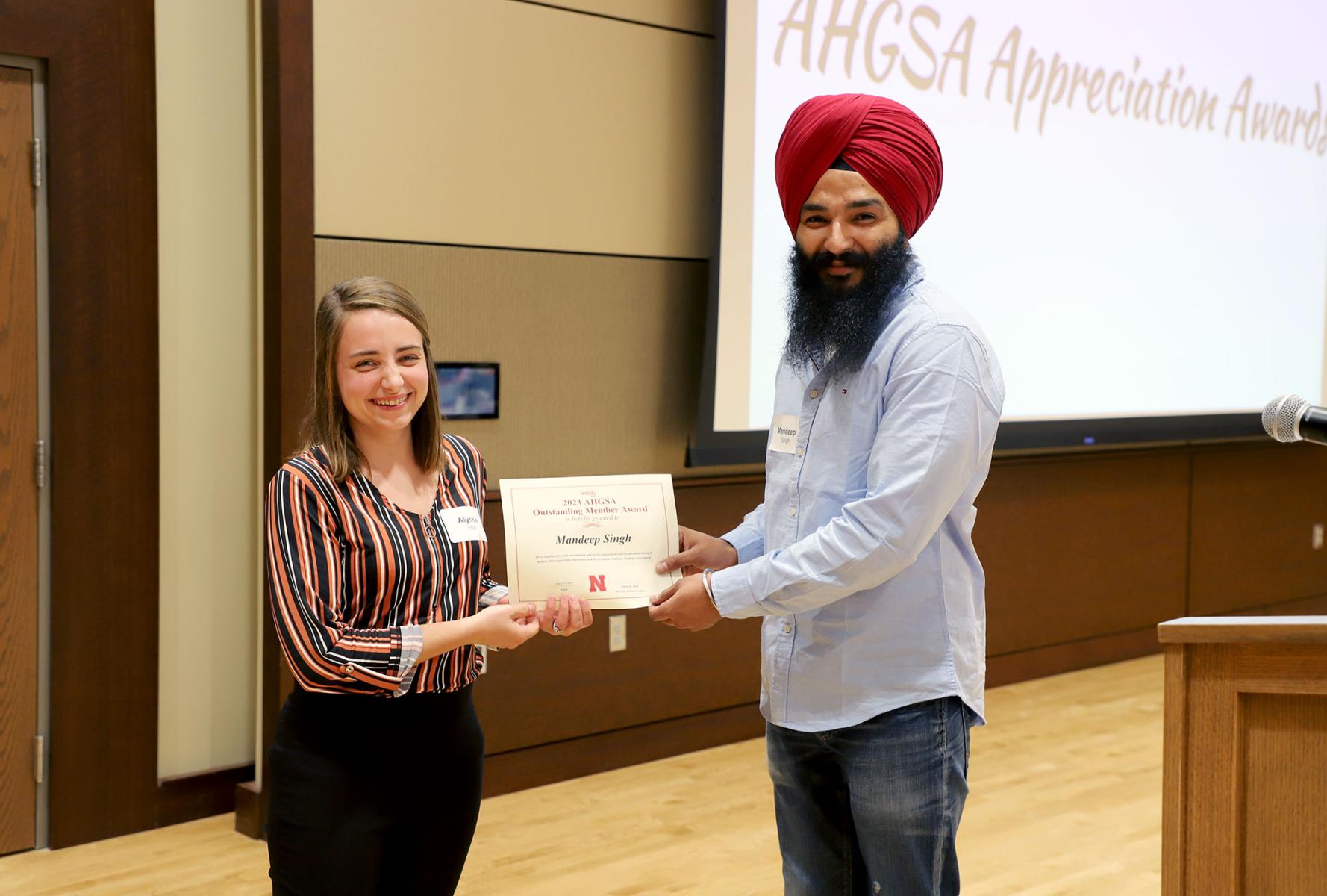 Outstanding AHGSA Award to Mandeep Singh 
