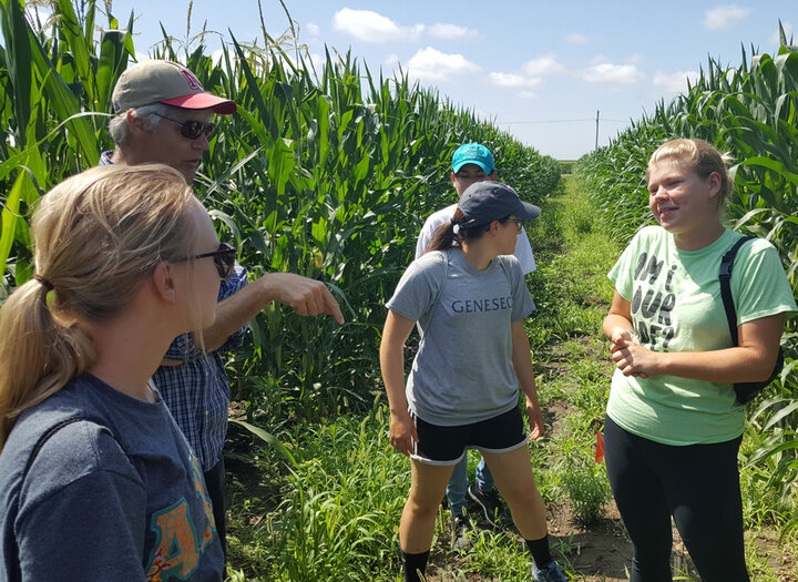 Applied Plant Systems students
