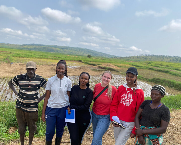 Rwanda RICA students and rice farmers