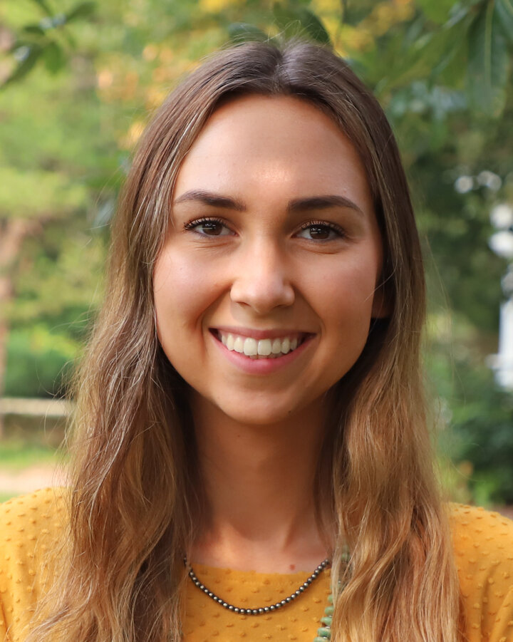 Elizabeth Oys