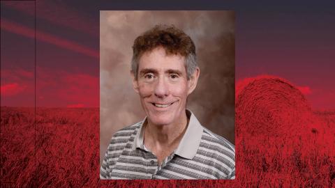 Bruce Anderson, University of Nebraska–Lincoln professor of agronomy and horticulture and Extension forage specialist, was honored for 40 years of service to the university.