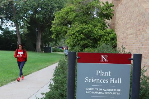 Thirty-nine Agronomy and Horticulture students make CASNR Dean's List.